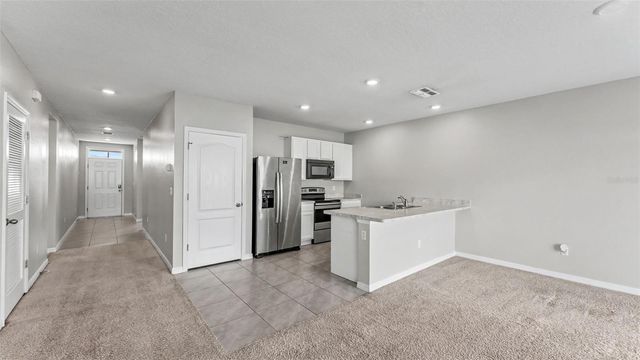 524 BURNHAM CIRCLE, Auburndale, FL 33823