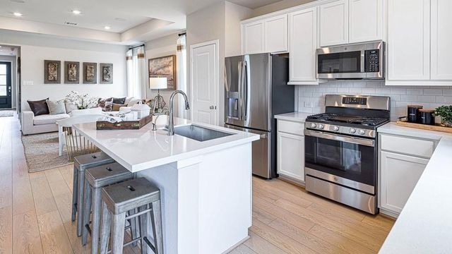 9710 Rialto Heights Drive, Cypress, TX 77433