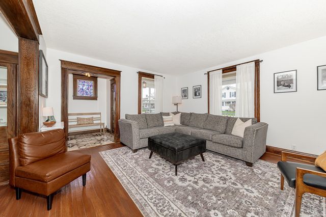 332 N Line Street, Columbia City, IN 46725