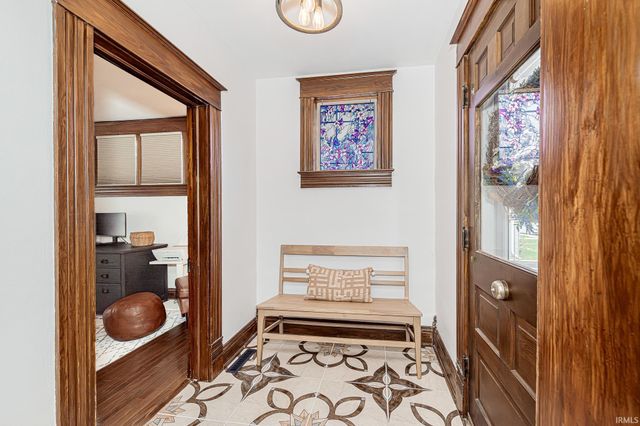 332 N Line Street, Columbia City, IN 46725