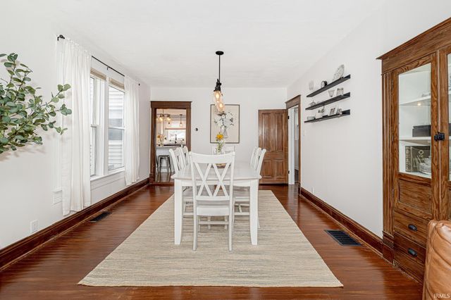 332 N Line Street, Columbia City, IN 46725