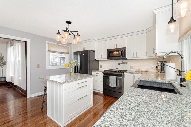 332 N Line Street, Columbia City, IN 46725