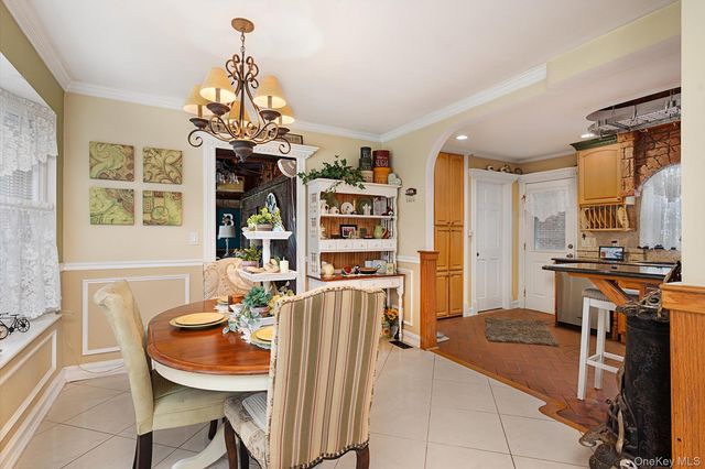 2563 Milburn Avenue, Baldwin, NY 11510