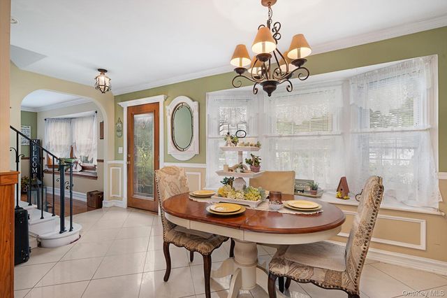 2563 Milburn Avenue, Baldwin, NY 11510