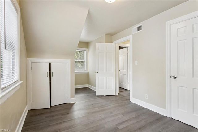 93 Nicholson ST, Portsmouth, VA 23702