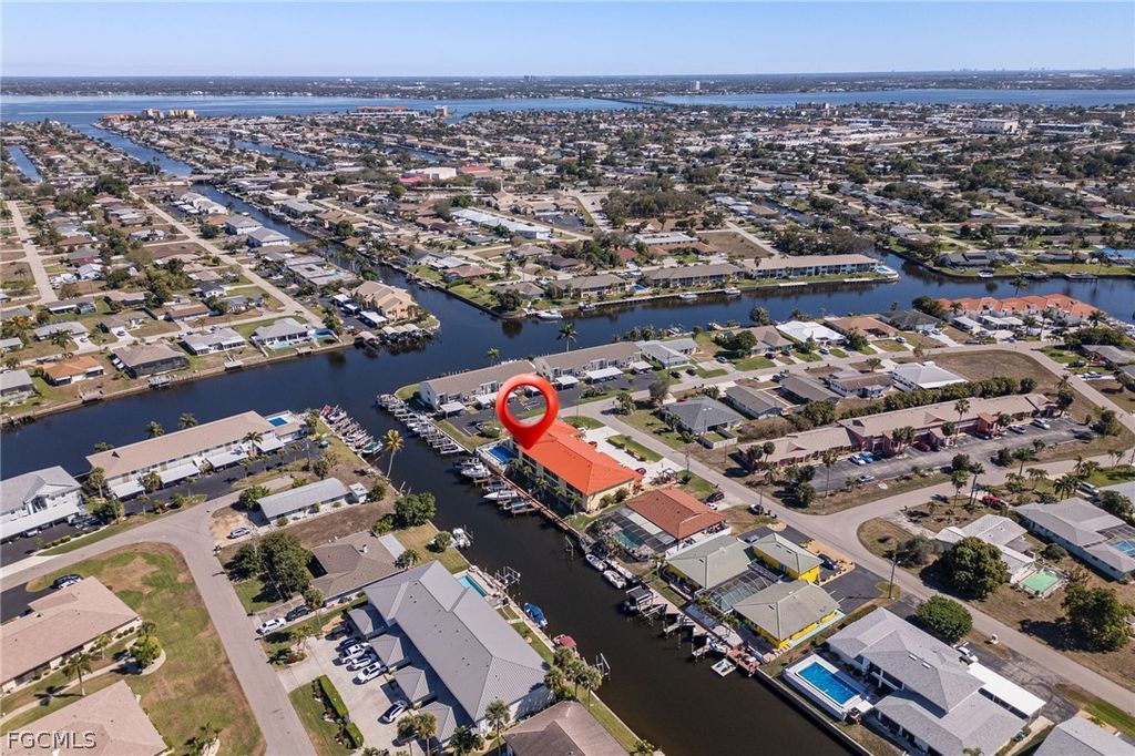 Image 45 of property listing at 1109 SE 40th ST 106, Cape Coral, FL 33904