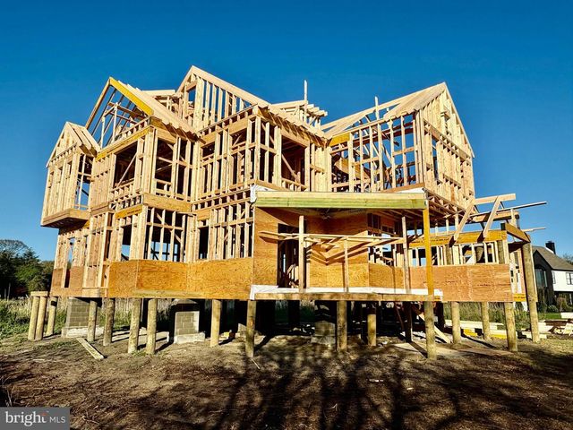 127 E DELMAR AVE, Linwood, NJ 08221