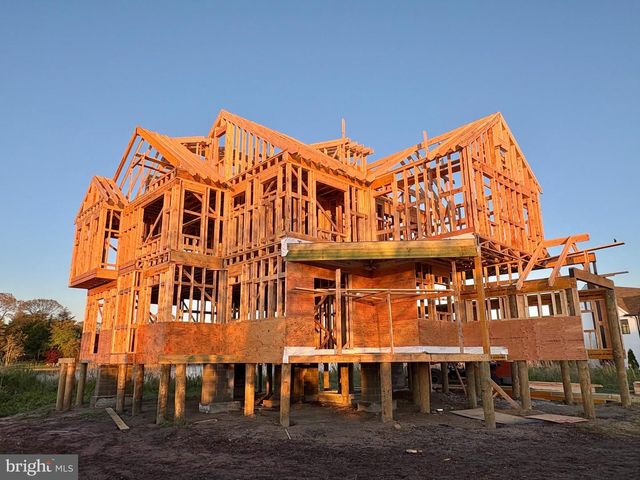 127 E DELMAR AVE, Linwood, NJ 08221