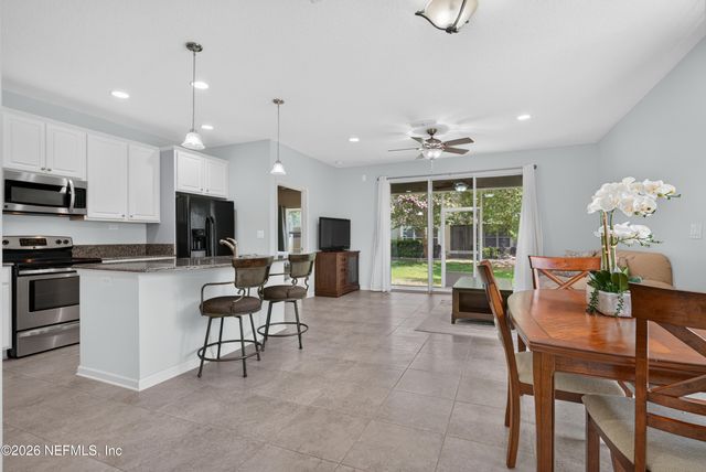 2378 CANEY OAKS Drive, Jacksonville, FL 32218
