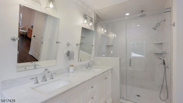 150 Seney Dr, Bernardsville Boro, NJ 07924