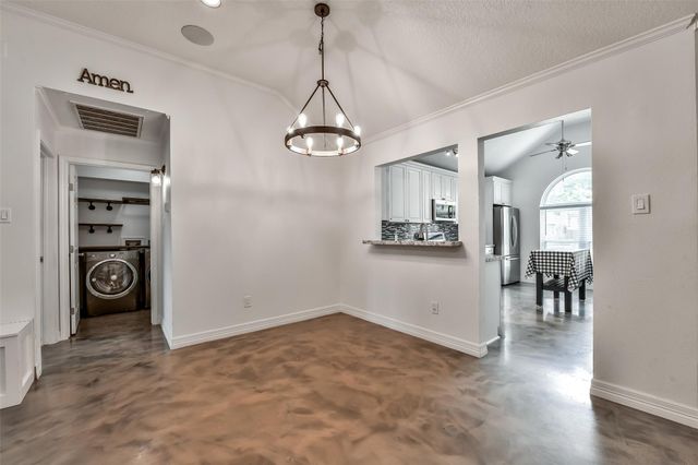 515 Valley Drive, Dickinson, TX 77539