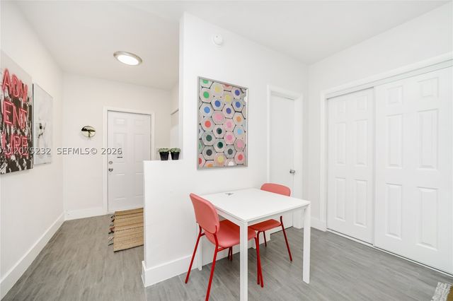 770 NE 123rd St 20, North Miami, FL 33161