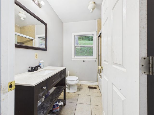3557 16th Street Road, Huntington, WV 25701
