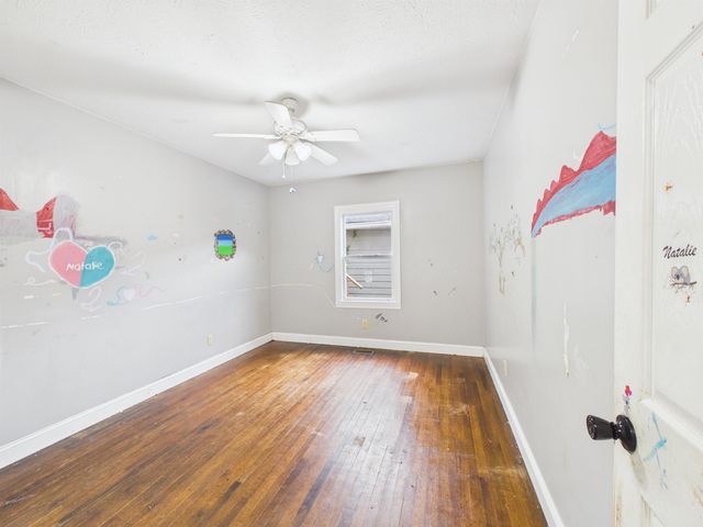 3557 16th Street Road, Huntington, WV 25701