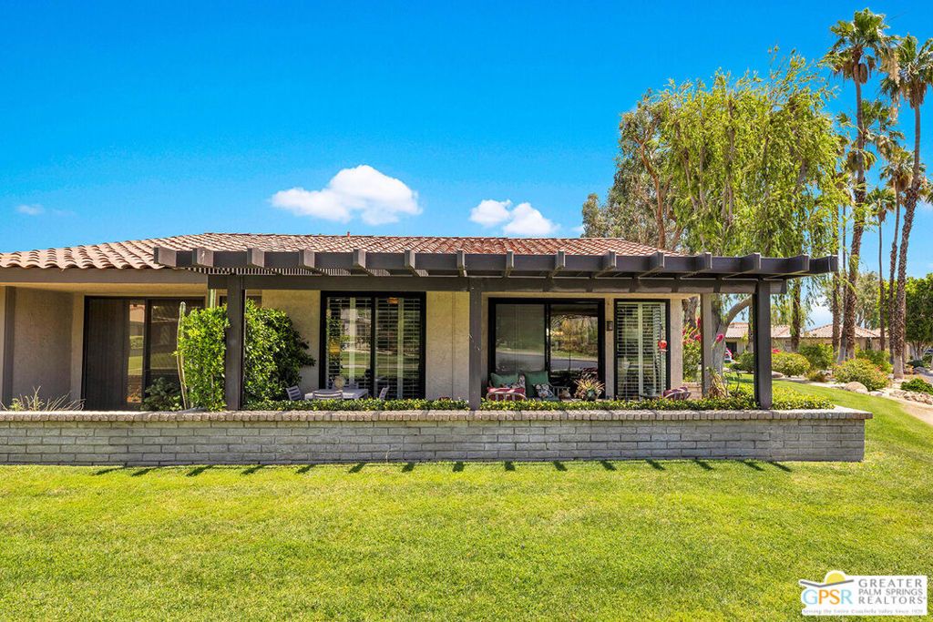Image 1 of property listing at 1279 Campeon Circle, Palm Springs, CA 92262