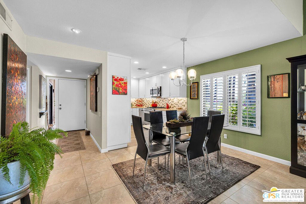 Image 10 of property listing at 1279 Campeon Circle, Palm Springs, CA 92262
