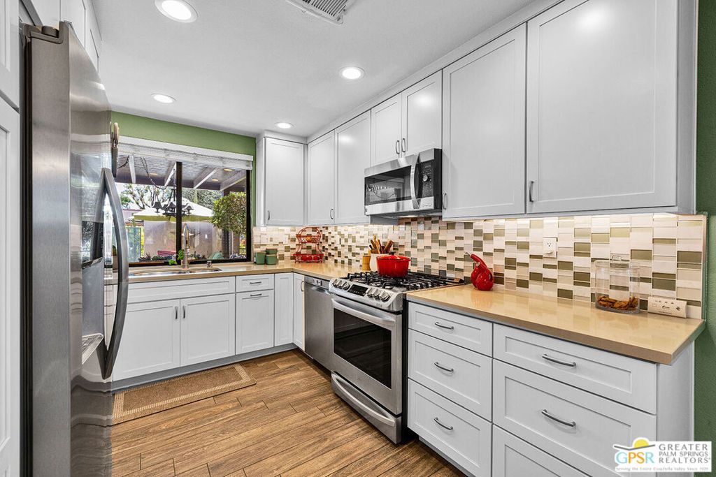 Image 14 of property listing at 1279 Campeon Circle, Palm Springs, CA 92262