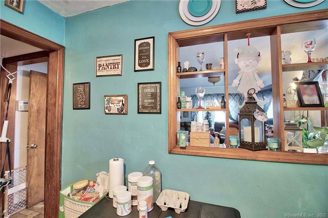 250 Wall Street, Waterbury, CT 06704