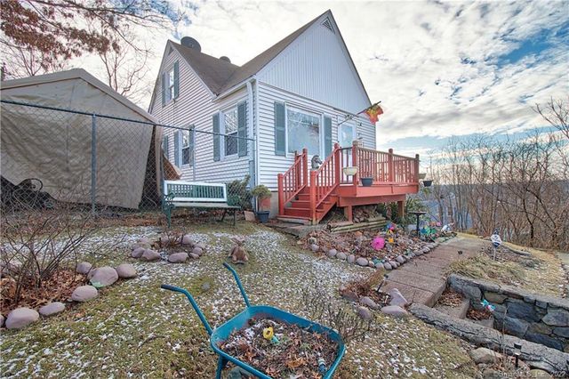 250 Wall Street, Waterbury, CT 06704