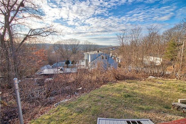 250 Wall Street, Waterbury, CT 06704