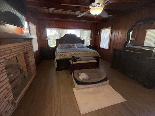 427 LONGFELLOW BOULEVARD, Lakeland, FL 33801