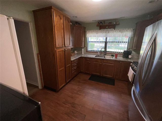 427 LONGFELLOW BOULEVARD, Lakeland, FL 33801