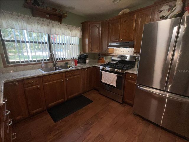 427 LONGFELLOW BOULEVARD, Lakeland, FL 33801