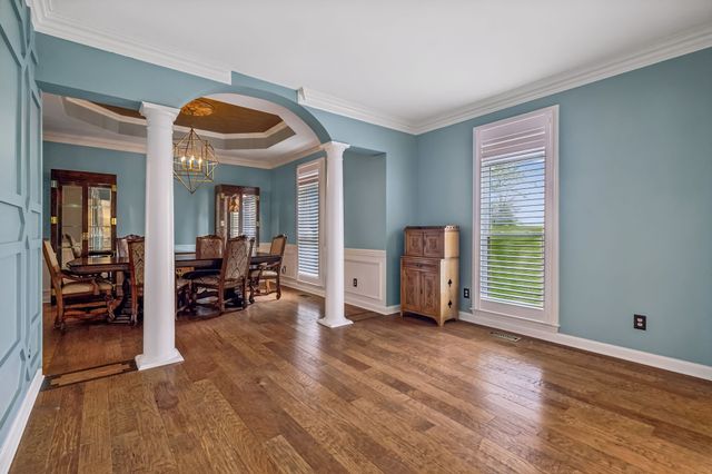 1018 Heritage Woods Dr, Hendersonville, TN 37075