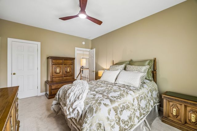 1018 Heritage Woods Dr, Hendersonville, TN 37075