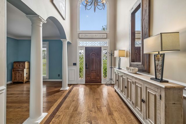 1018 Heritage Woods Dr, Hendersonville, TN 37075