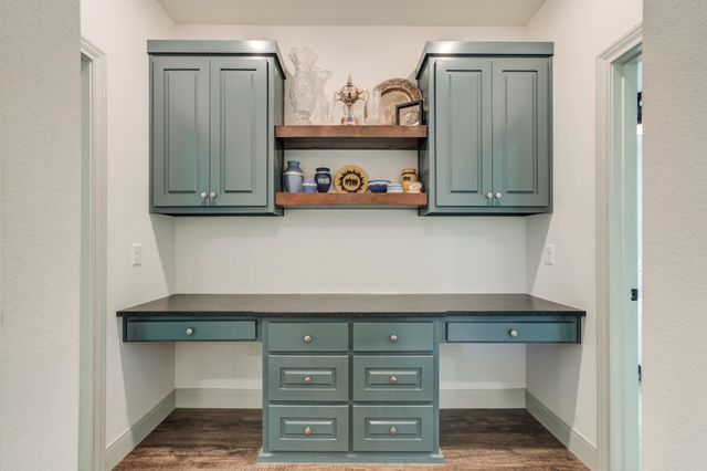 13501 Norfolk Avenue, Lubbock, TX 79423