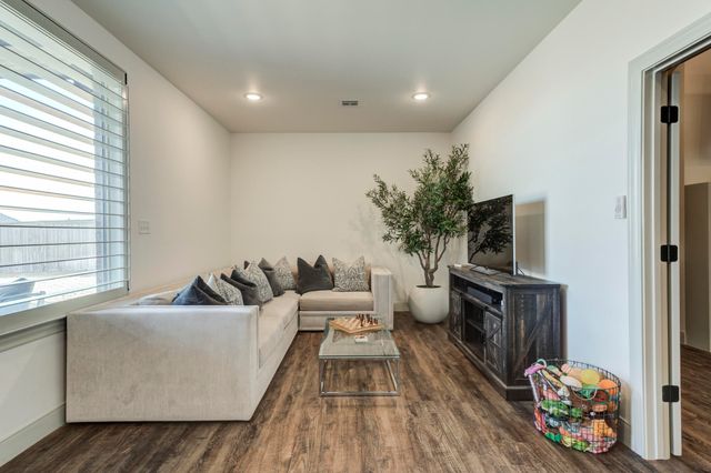 13501 Norfolk Avenue, Lubbock, TX 79423