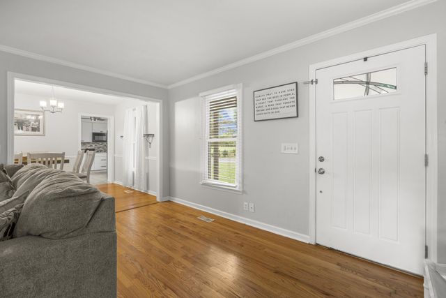 249 Walnut Grove Rd, Christiana, TN 37037