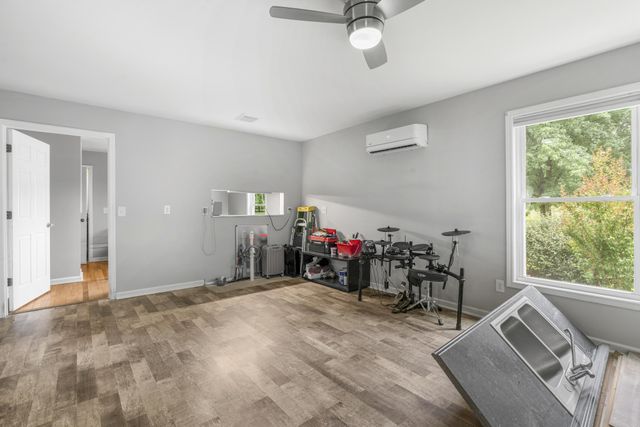 249 Walnut Grove Rd, Christiana, TN 37037