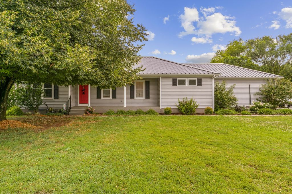 249 Walnut Grove Rd, Christiana, TN 37037