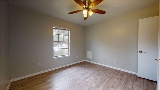 3923 Olive B, Bryan, TX 77801