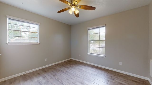 3923 Olive B, Bryan, TX 77801