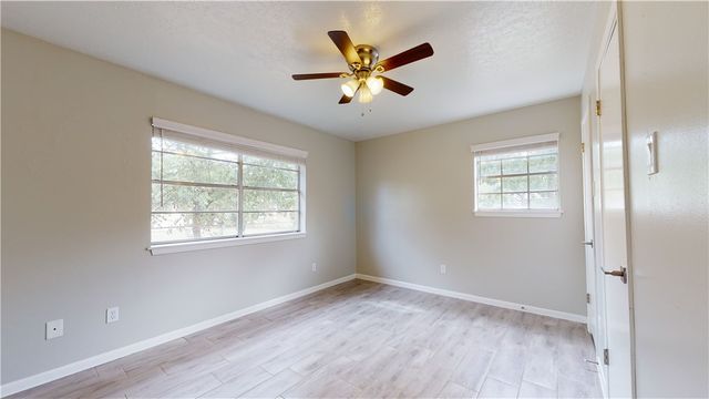 3923 Olive B, Bryan, TX 77801