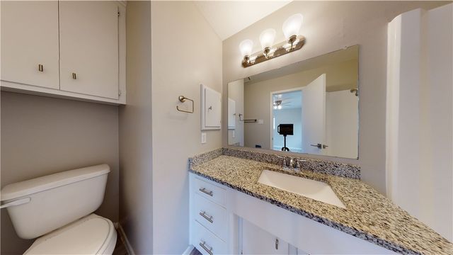 3923 Olive B, Bryan, TX 77801