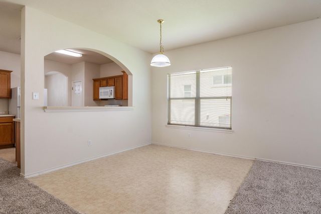 600 Wiley ST, Hutto, TX 78634
