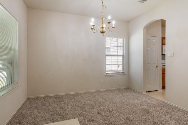 600 Wiley ST, Hutto, TX 78634