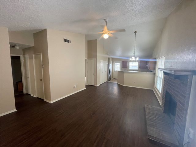 864 Brockden Drive, Mesquite, TX 75149