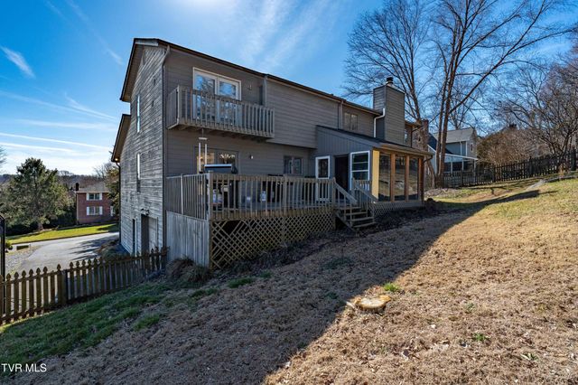 3407 Bondwood Circle, Johnson City, TN 37604