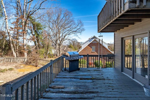 3407 Bondwood Circle, Johnson City, TN 37604