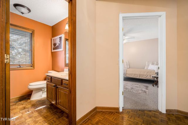 3407 Bondwood Circle, Johnson City, TN 37604