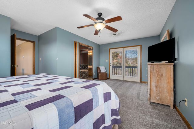 3407 Bondwood Circle, Johnson City, TN 37604