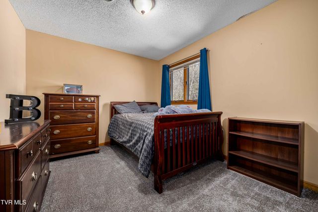 3407 Bondwood Circle, Johnson City, TN 37604