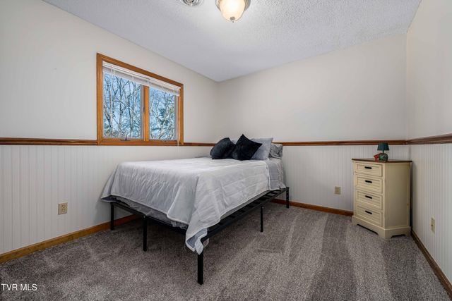 3407 Bondwood Circle, Johnson City, TN 37604