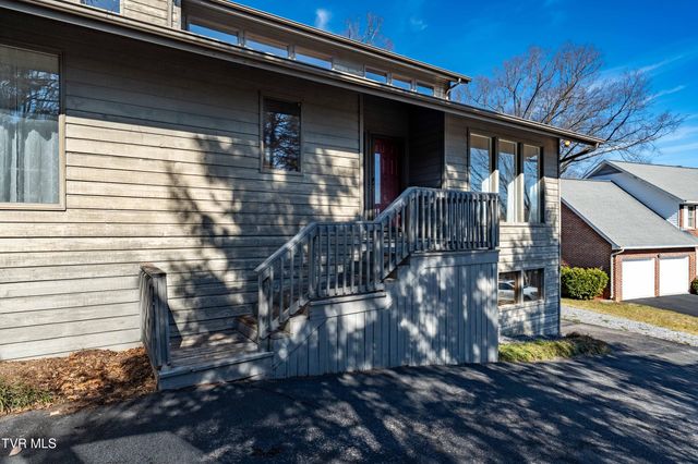 3407 Bondwood Circle, Johnson City, TN 37604