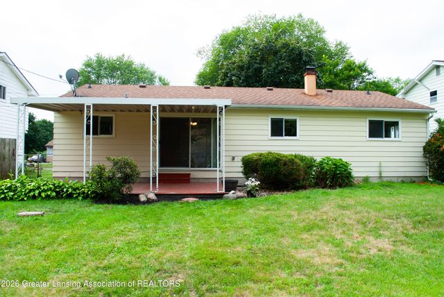 3913 Stratford Avenue, Lansing, MI 48911